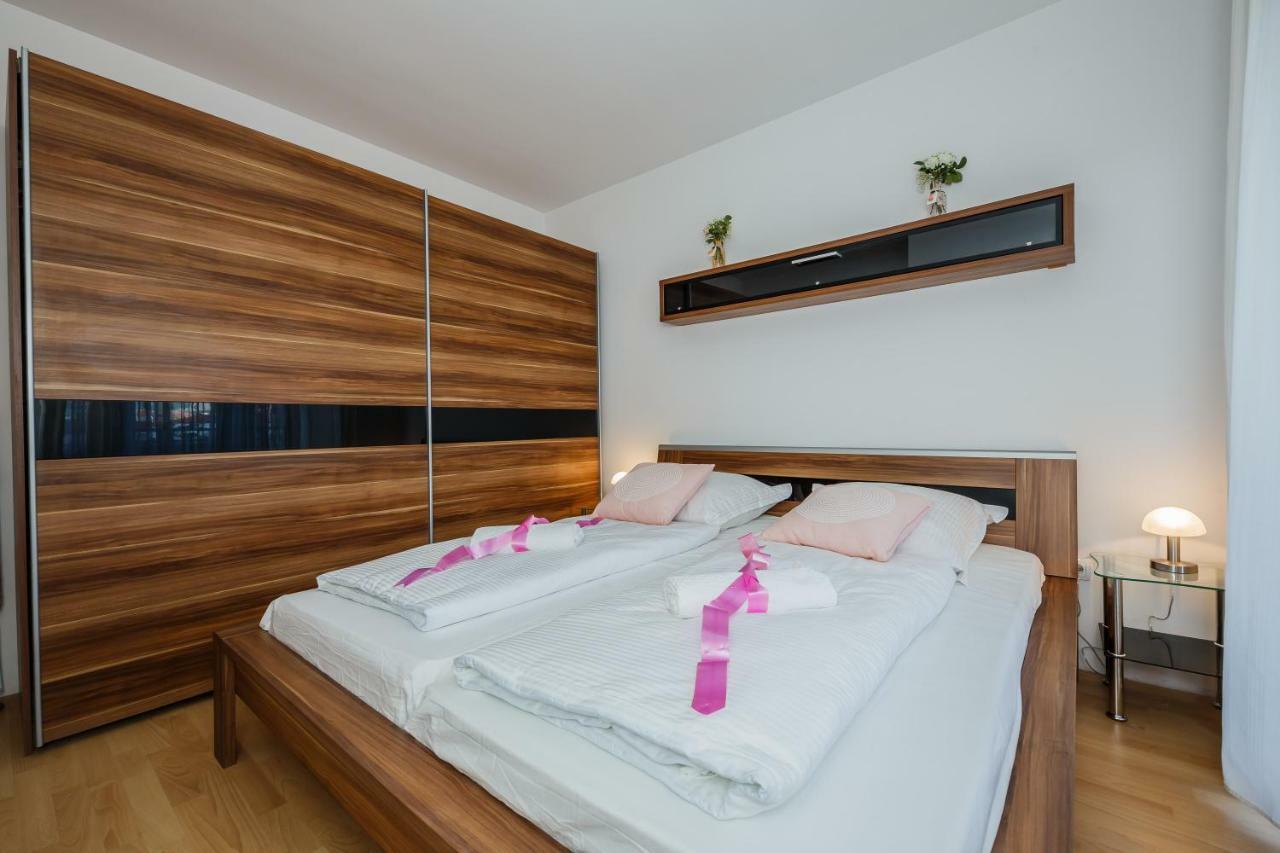 Apartman Lucija Kastela Dış mekan fotoğraf