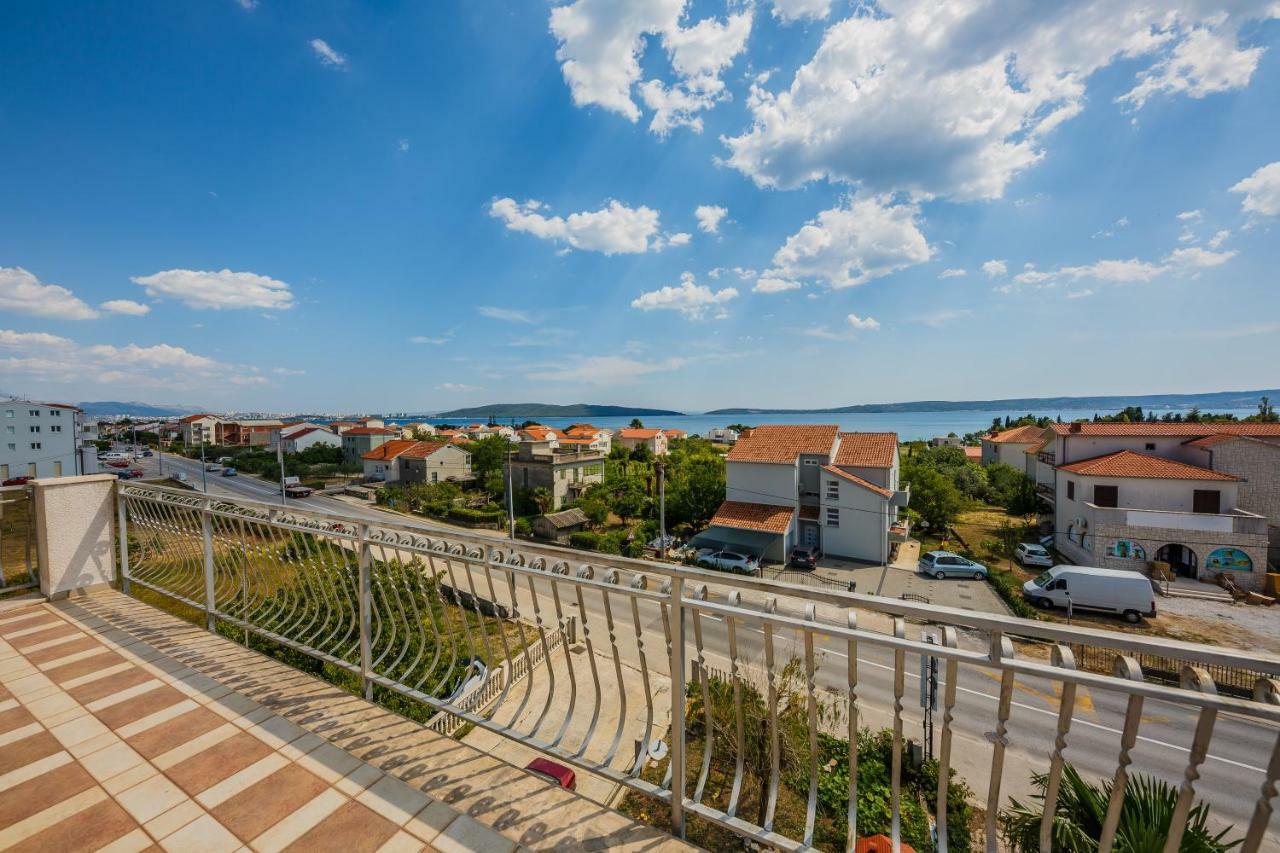 Apartman Lucija Kastela Dış mekan fotoğraf