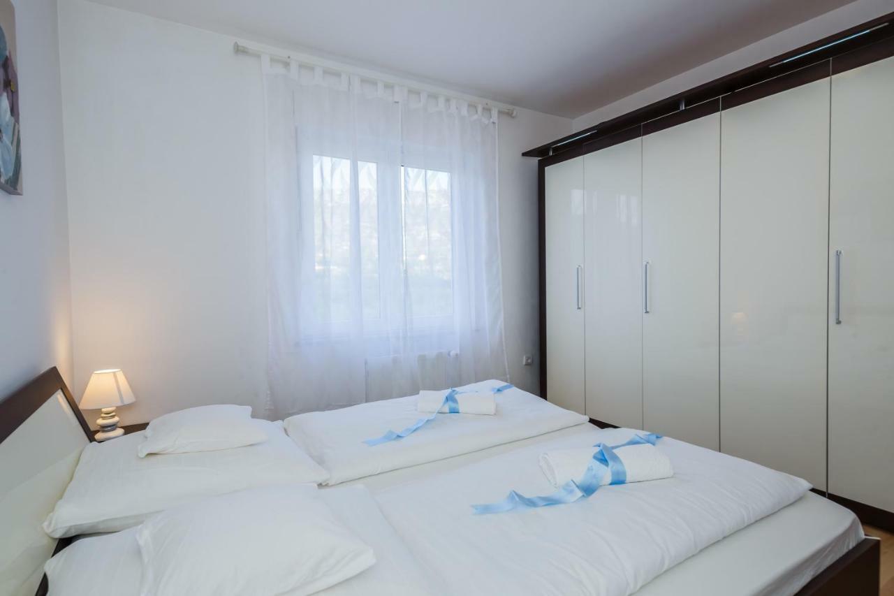 Apartman Lucija Kastela Dış mekan fotoğraf
