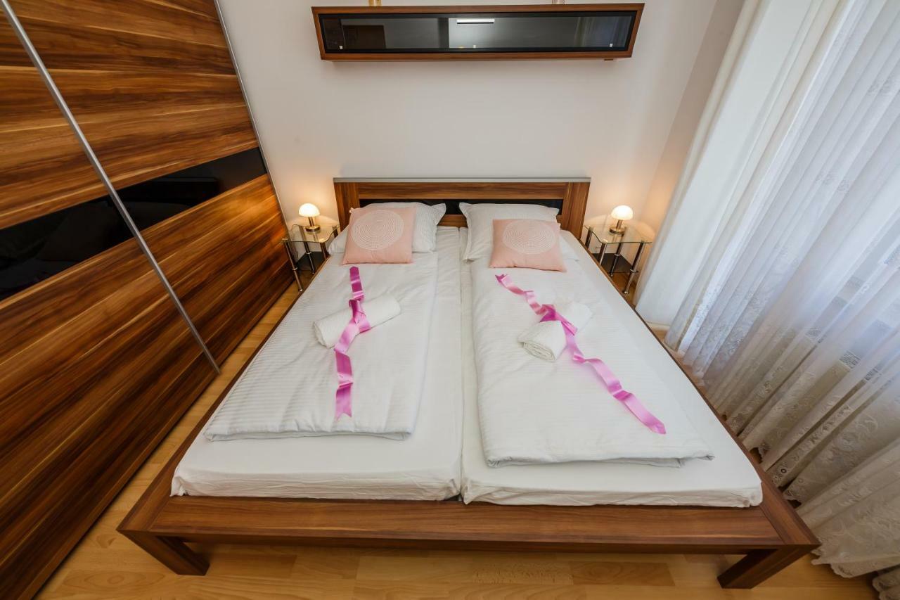 Apartman Lucija Kastela Dış mekan fotoğraf