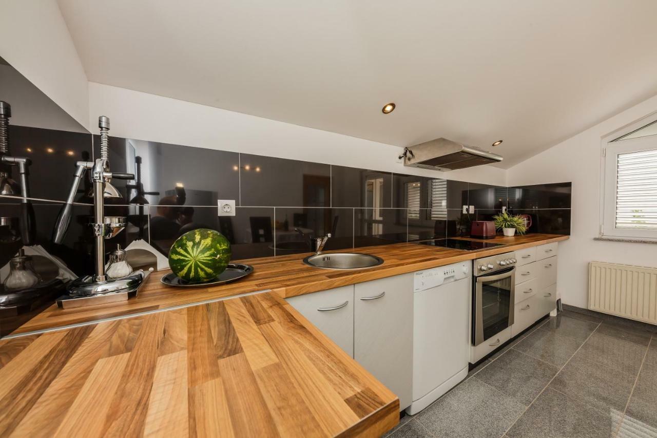 Apartman Lucija Kastela Dış mekan fotoğraf